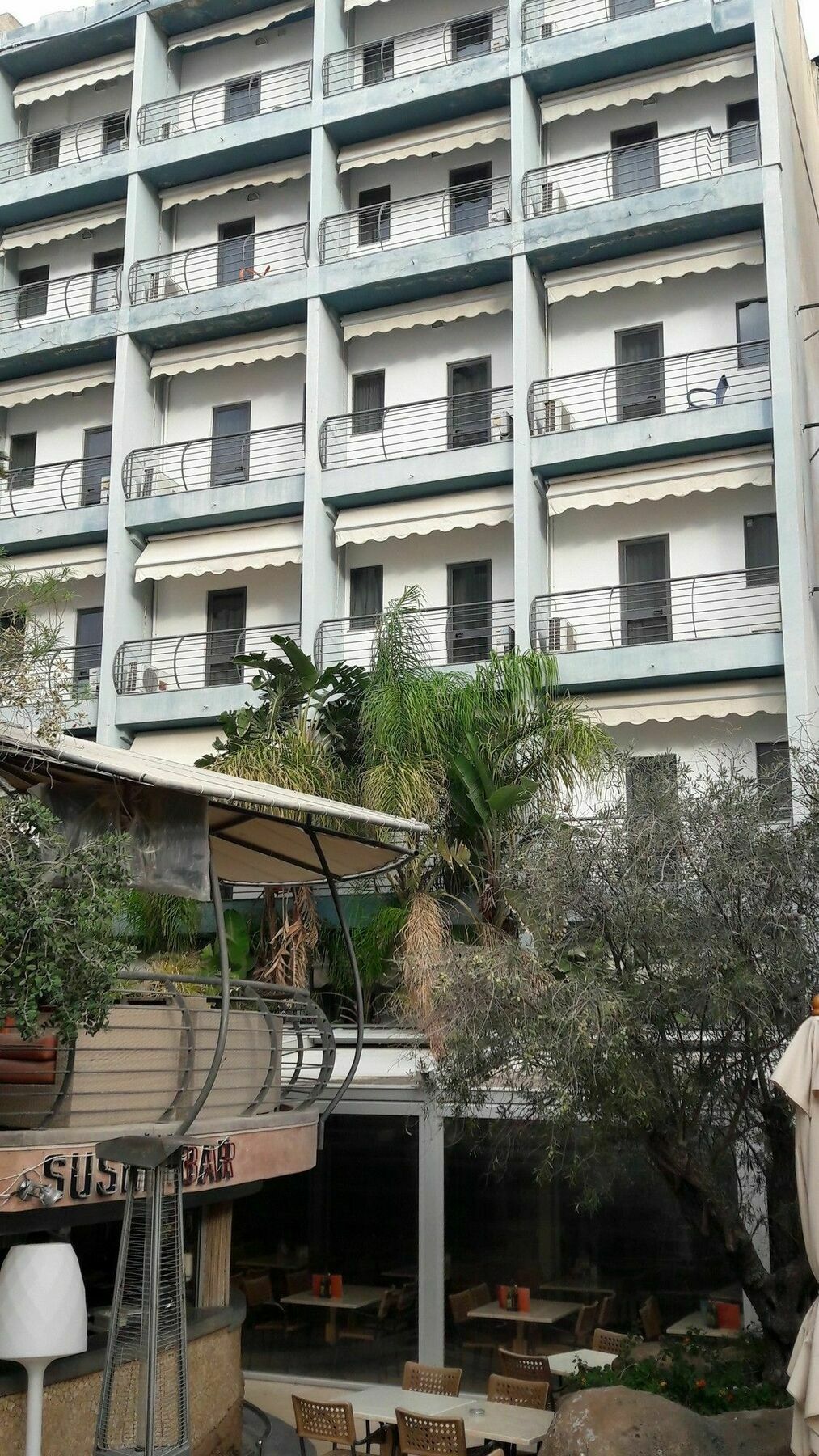 Tropicana Hotel Saint Julian's Ngoại thất bức ảnh